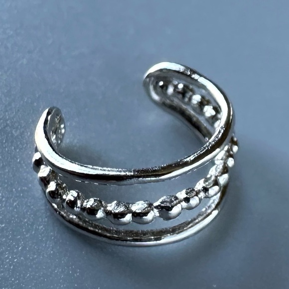 Platinum Plated Three Band Ear Cuff - Picture 11 of 13